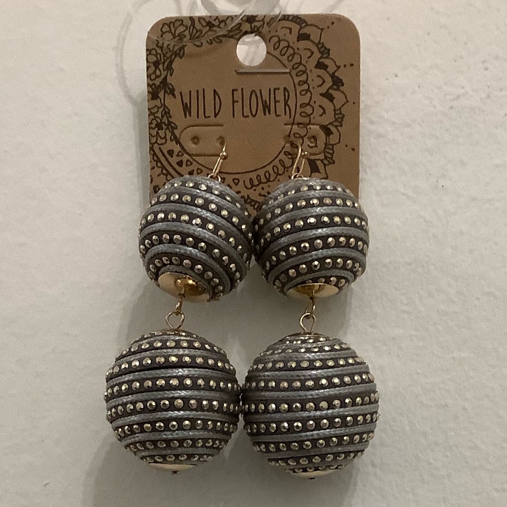 WILD FLOWER DOUBLE BAUBLE EARRINGS❤️❤️❤️❤️